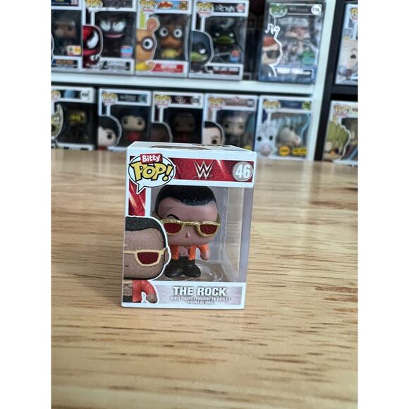 RARE CHASE BITTY Dwayne the Rock Johnson Funko Pop #46 WWE World Wrestling Sport - Picture 1 of 6
